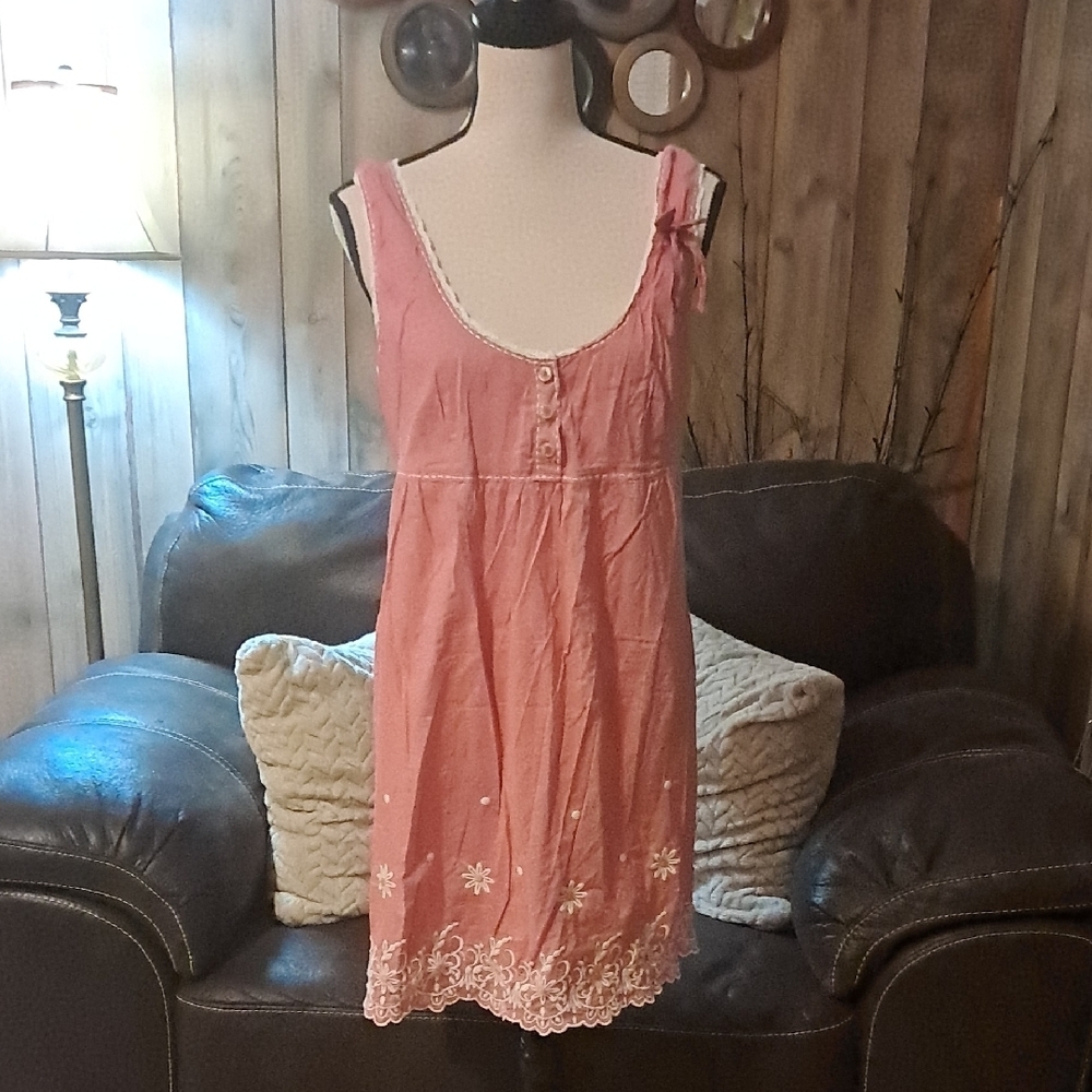 Anthropologie Feather Bone Pink Dress w/ Lace Trim Sleeveless Embroidered Flower